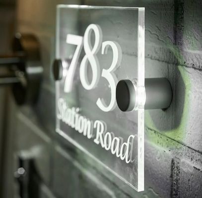 Numéro de maison en acrylique métallique personnalisée panneau de signalisation acrylique